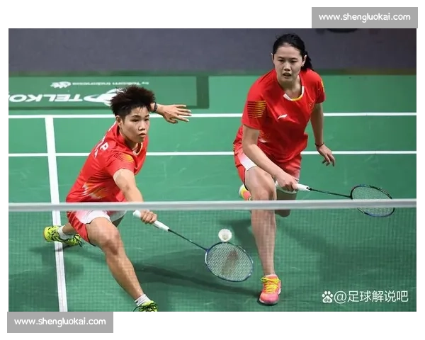 围绕方便对决杜姆贝的巅峰之战全面解析与胜负前瞻实力对比与战术走向