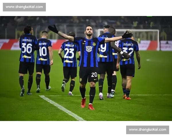 国米迎战热那亚争夺关键三分联赛格局再起波澜焦点对决悬念十足